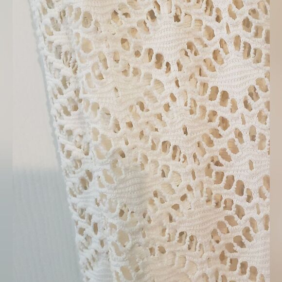 Cream Lacy Infinity Scarf - Picture 1 of 2
